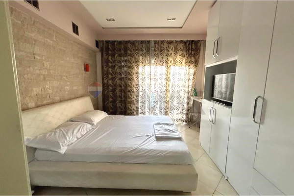 Shtepi me qera Apartament ne Vlore, 1+1, Mobilimi E mobiluar, Pagesa 400  Euro.