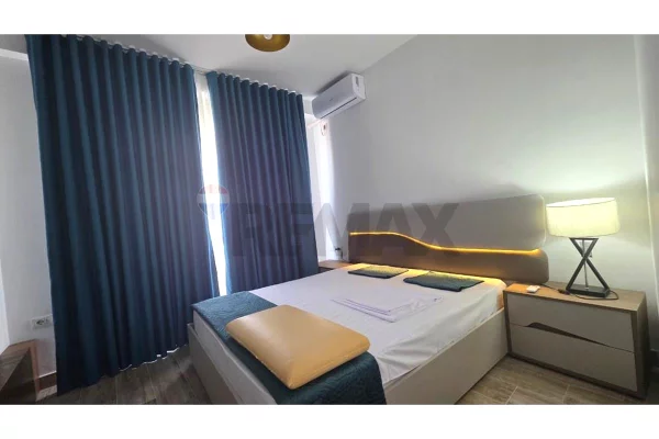 Shtepi ne shitje Papafingo(kati i catise) ne Vlore, 2+1, Mobilimi E mobiluar, Pagesa 270,000  Euro.
