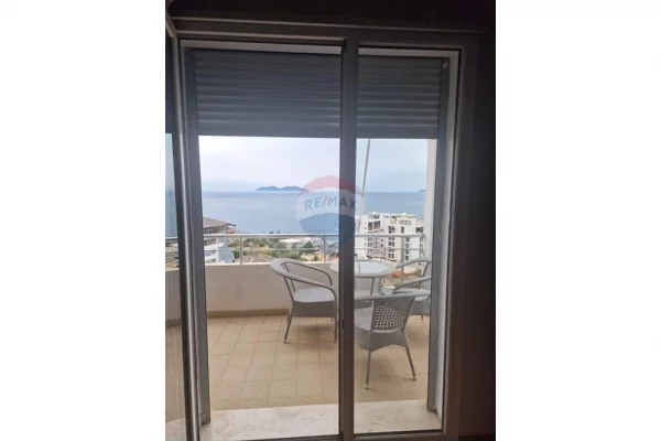 Shtepi ne shitje Apartament ne Vlore, 2+1, Mobilimi E mobiluar, Pagesa 322,720  Euro.