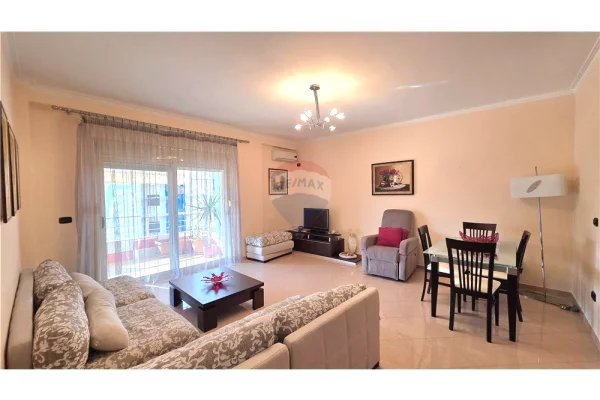 🏡 APARTAMENT 1+1 ME PAMJE NGA DETI NË SHITJE – UJË I FTOHTË, VLORË