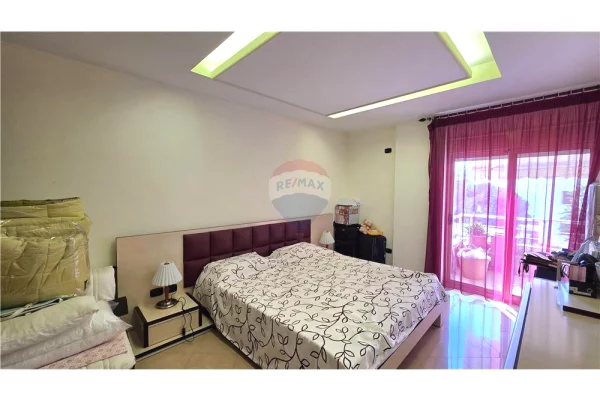 Shtepi ne shitje Apartament ne Vlore, 1+1, Mobilimi E mobiluar, Pagesa 157,000  Euro.