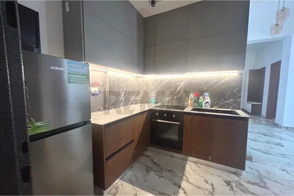 Shtepi me qera Apartament ne Vlore, 1+1, Mobilimi E mobiluar, Pagesa 400  Euro.