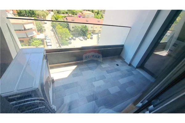 🏡 OKAZION! APARTAMENT MODERN 2+1+2 NË SHITJE – LUNGOMARE, VLORË 🌊