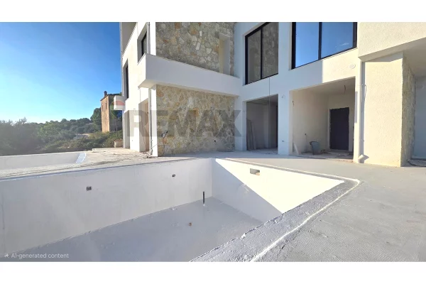 Shtepi ne shitje Apartament ne Vlore, 2+1, Mobilimi Bosh, pa mobiluar, Pagesa 163,990  Euro.