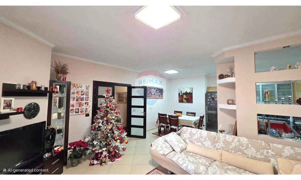 Shtepi ne shitje Apartament ne Vlore, 3+1, Mobilimi E mobiluar, Pagesa 185,000  Euro.