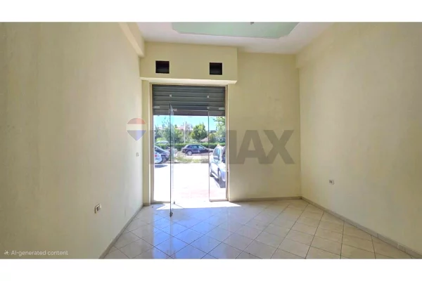 Ambient biznesi ne shitje 1+1 ne Vlore - 102,400 Euro