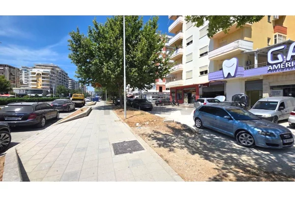 🏢 DYQAN NE SHITJE – TRANSBALLKANIKE, VLORE
