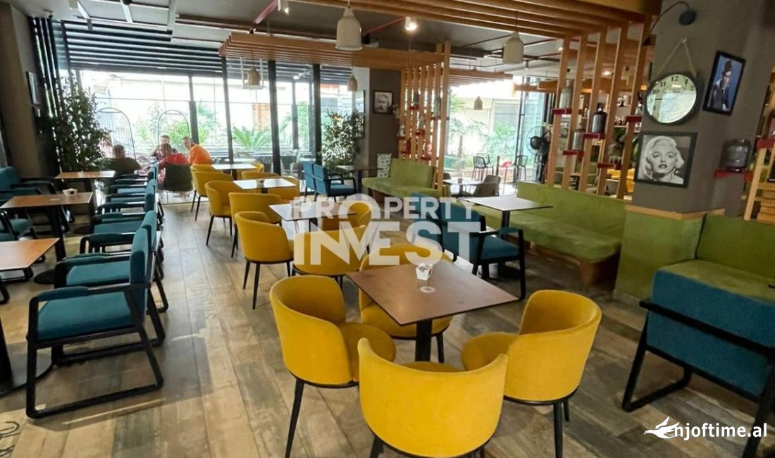 Shitet super lokal ne Fresk.