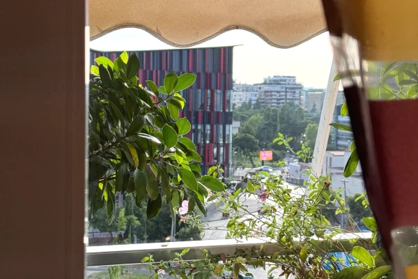Shtepi me qera Apartament ne Tirane, 2+1, Mobilimi E mobiluar, Pagesa 1,500  Euro.