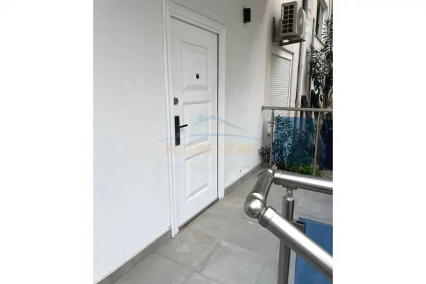 Shtepi me qera Apartament ne Durres, 2+1, Mobilimi E mobiluar, Pagesa 450  Euro.