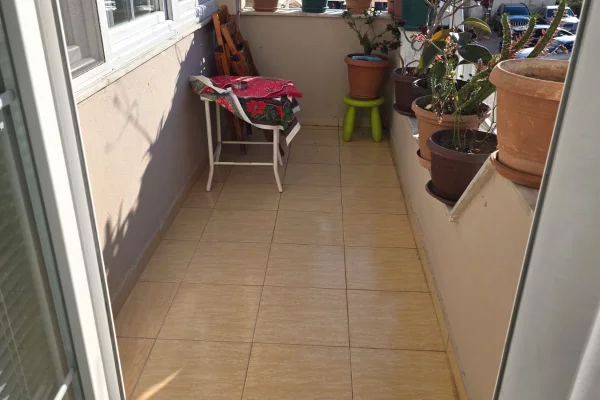 Shtepi me qera Apartament ne Tirane, 2+1, Mobilimi E mobiluar, Pagesa 600  Euro.