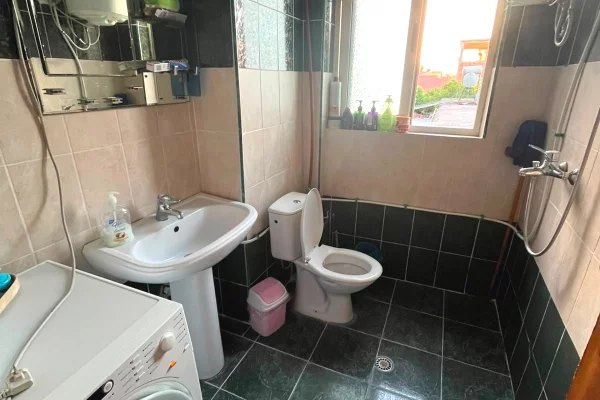 Apartament 2+1 me qera ne Tirane zona Brryli/Rruga Bardhyl