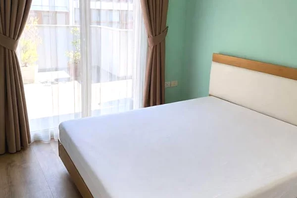 JEPET ME QIRA APARTAMENT 2+1 ME VERANDË
