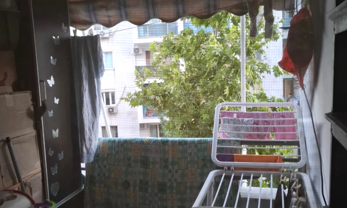 Shtepi me qera Apartament ne Tirane, 2+1, Mobilimi E mobiluar, Pagesa 10,000,000  Leke.