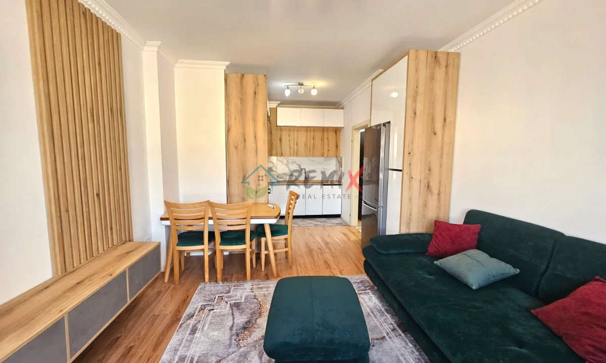 Shtepi ne shitje Apartament ne Durres, 2+1, Mobilimi E mobiluar, Pagesa 145,000  Euro.