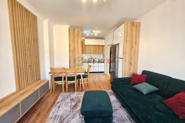 SHITET SUPER APARTAMENT 2+1 ME PAMJE DETI, RROTA E KUQE, PLAZH - DURRËS 