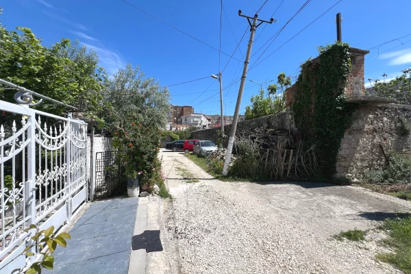 Shtepi ne shitje 2+1 ne Vlore - 152,000 Euro