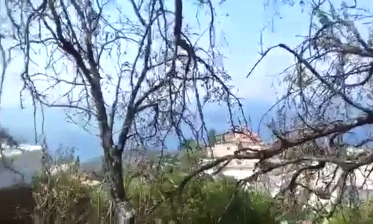 Shtepi ne shitje Shtepi Private ne Sarande, Garsoniere, Mobilimi Bosh, pa mobiluar, Pagesa 115,000  Euro.