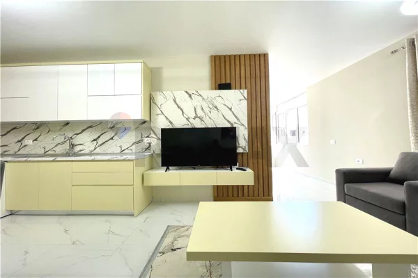 Shtepi me qera Apartament ne Tirane, 2+1, Mobilimi E mobiluar, Pagesa 750  Euro.