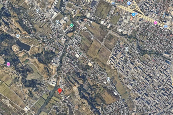 Shtepi ne shitje Shtepi Private ne Tirane, 3+1, Mobilimi Bosh, pa mobiluar, Pagesa 16,000,000  Leke.