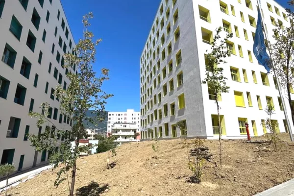 Shtepi me qera Apartament ne Tirane, 1+1, Mobilimi Bosh, pa mobiluar, Pagesa 35,000  Leke.