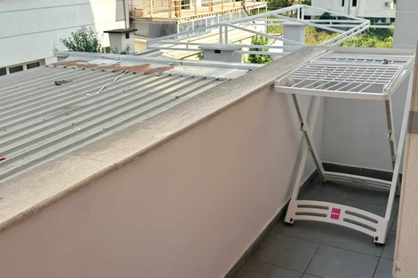 Shtepi me qera Apartament ne Tirane, 2+1, Mobilimi E mobiluar, Pagesa 45,000  Leke.