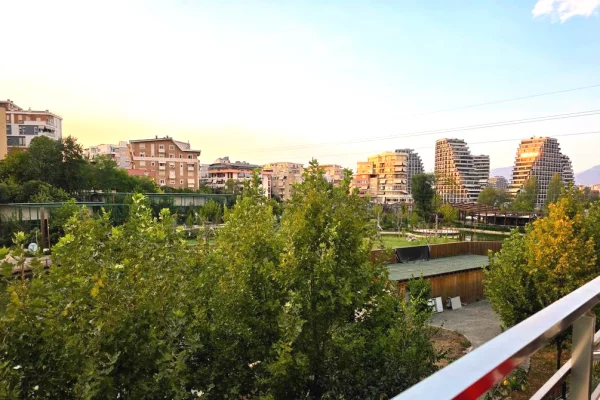 JEPET ME QIRA APARTAMENT 3+1+2 + POST PARKIMI | KOPESHTI ZOOLOGJIK