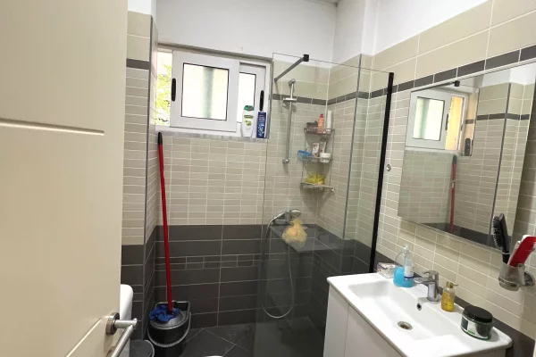 House for Rent Apartment in Tirana, 2+1, Furniture Furnished, Payment 800  Euro.