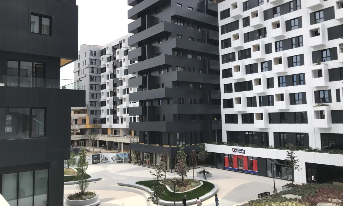 Shtepi ne shitje Apartament ne Tirane, 2+1, Mobilimi Bosh, pa mobiluar, Pagesa 290,000  Euro.
