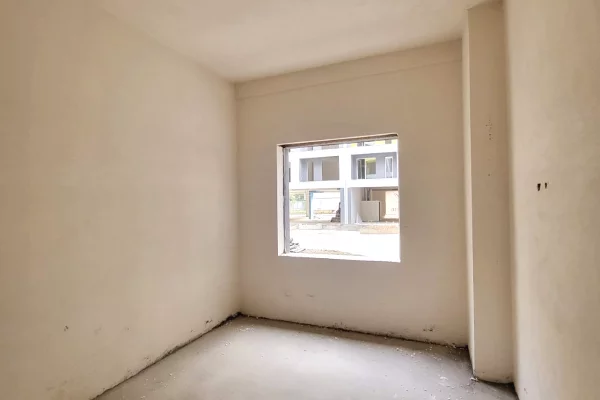 Shtepi ne shitje Apartament ne Tirane, 2+1, Mobilimi E mobiluar, Pagesa 140,000  Euro.