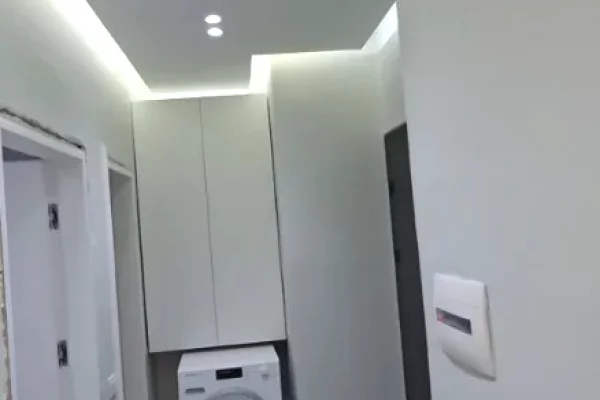 Shtepi me qera Apartament ne Tirane, 1+1, Mobilimi E mobiluar, Pagesa 700  Euro.