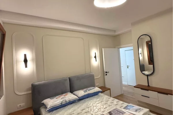 Shtepi me qera Apartament ne Tirane, 2+1, Mobilimi E mobiluar, Pagesa 85,000  Leke.