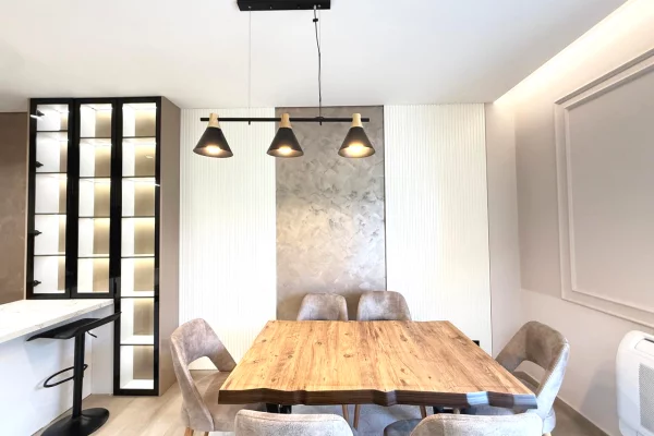 Shtepi me qera Apartament ne Tirane, 2+1, Mobilimi E mobiluar, Pagesa 1,500  Euro.