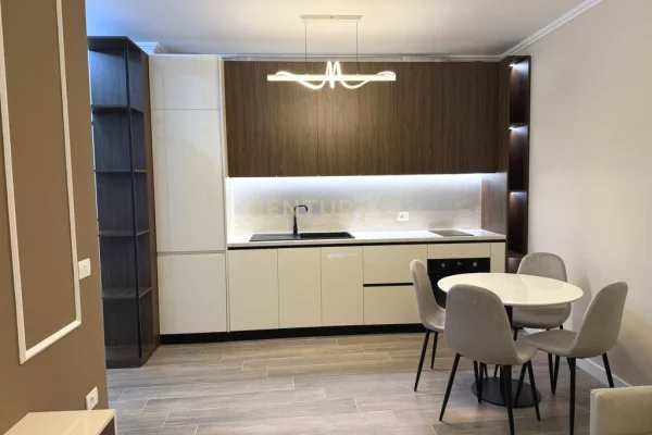 Shtepi me qera 1+1 ne Durres - 350 Euro