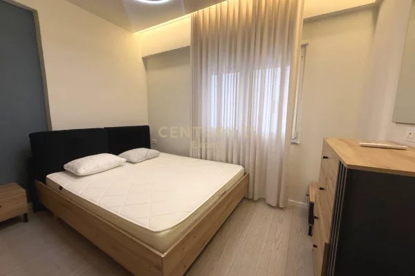 Appartamento in affitto a Tirana 1+1, Arredato