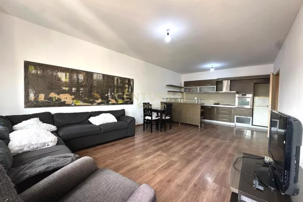 Casa in affitto 2+1 a Tirana - 45,000 Leke