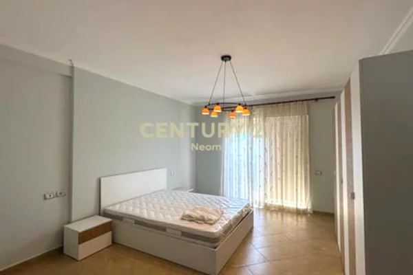 Shtepi me qera Apartament ne Tirane, 2+1, Mobilimi E mobiluar, Pagesa 60,000  Leke.