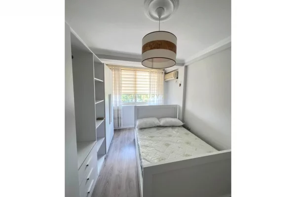 Shtepi me qera Apartament ne Tirane, 1+1, Mobilimi E mobiluar, Pagesa 500  Euro.