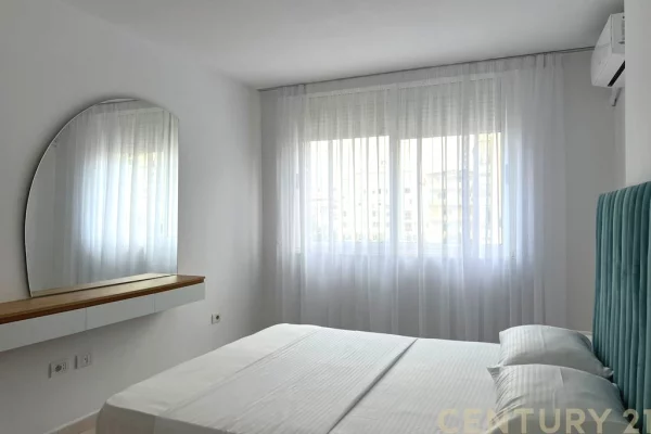 Shtepi me qera Apartament ne Tirane, 2+1, Mobilimi E mobiluar, Pagesa 55,000  Leke.