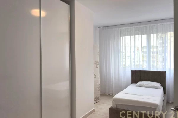Shtepi me qera Apartament ne Tirane, 2+1, Mobilimi E mobiluar, Pagesa 55,000  Leke.
