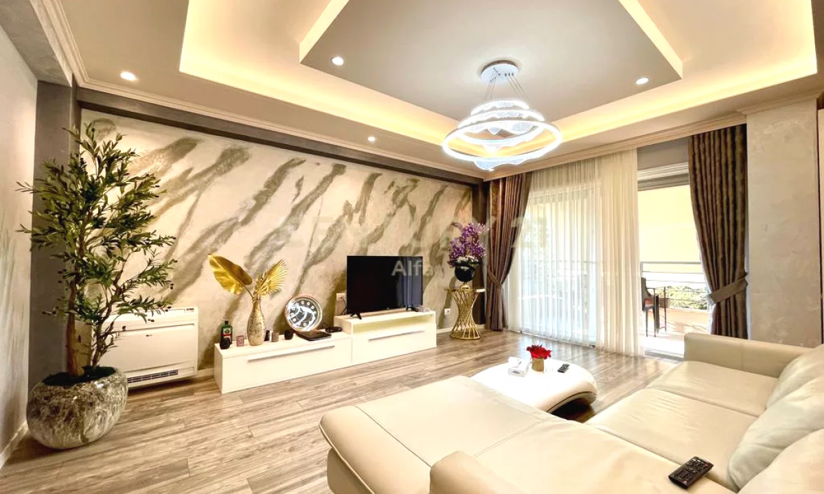 Shtepi me qera Apartament ne Tirane, 1+1, Mobilimi E mobiluar, Pagesa 900  Euro.