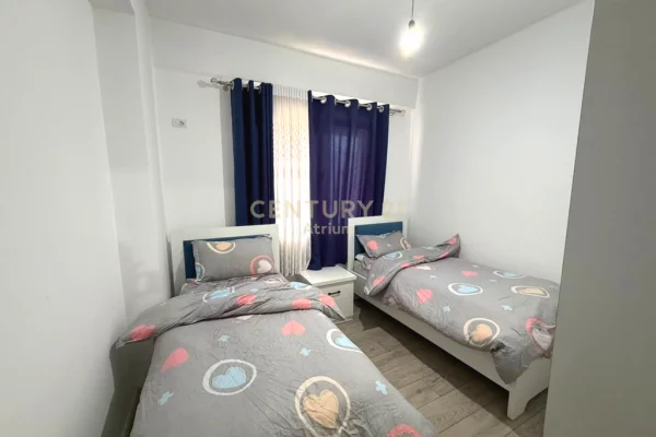 Shtepi me qera Apartament ne Tirane, 2+1, Mobilimi E mobiluar, Pagesa 80,000  Leke.