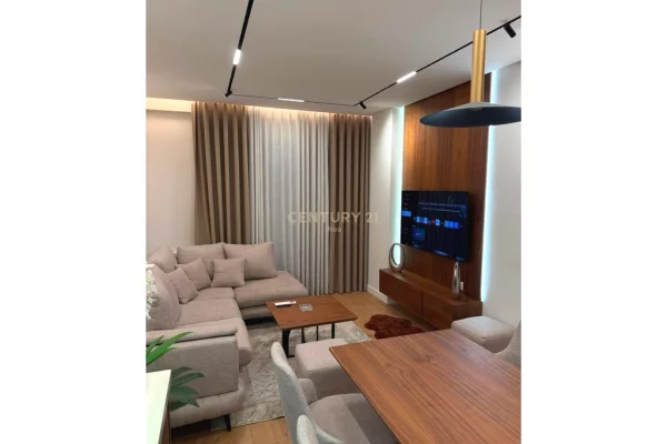 Shtepi me qera Apartament ne Tirane, 1+1, Mobilimi E mobiluar, Pagesa 65,000  Leke.