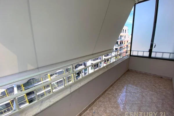 Shtepi me qera Apartament ne Tirane, 2+1, Mobilimi E mobiluar, Pagesa 1,100  Euro.
