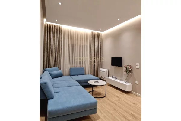 Shtepi me qera 2+1 ne Tirane - 850 Euro