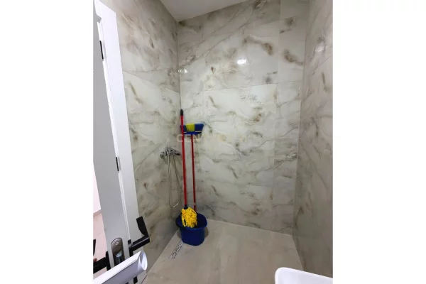 Shtepi me qera Apartament ne Durres, Garsoniere, Mobilimi E mobiluar, Pagesa 300  Euro.