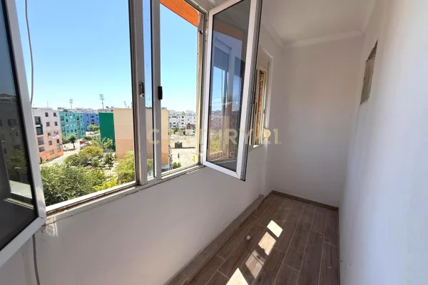 Shtepi ne shitje Apartament ne Durres, 1+1, Mobilimi E mobiluar, Pagesa 75,000  Euro.