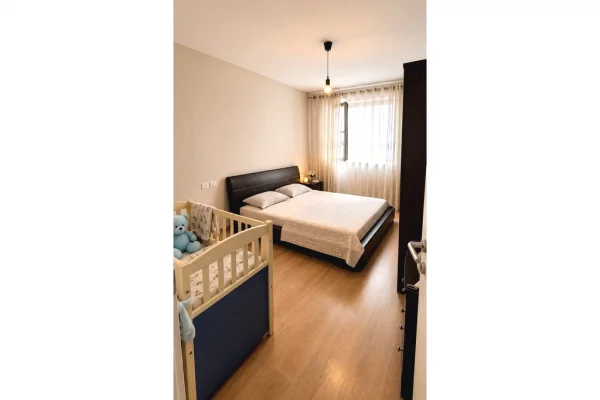 Shtepi ne shitje Apartament ne Tirane, 2+1, Mobilimi E mobiluar, Pagesa 295,000  Euro.