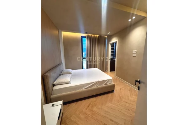 Shtepi me qera Apartament ne Tirane, 2+1, Mobilimi E mobiluar, Pagesa 1,500  Euro.
