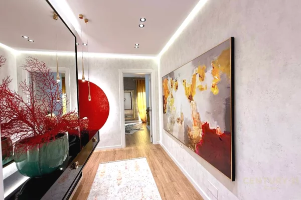 Shtepi ne shitje Apartament ne Tirane, 2+1, Mobilimi E mobiluar, Pagesa 259,000  Euro.